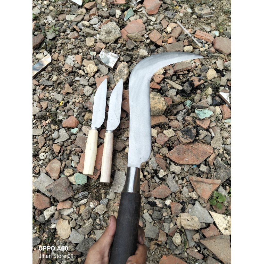 Alat Tani Sabit Rumput produk madura