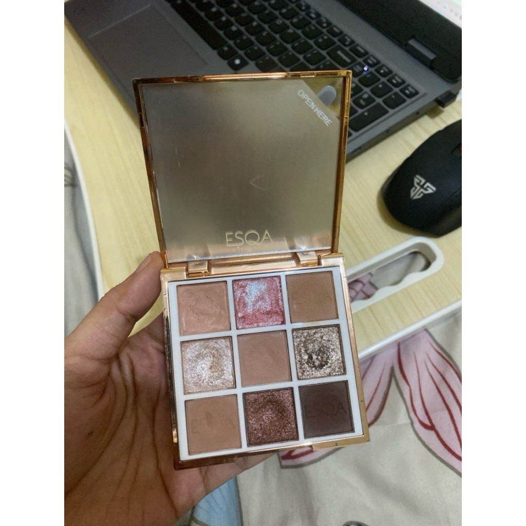 eyeshadow esqa