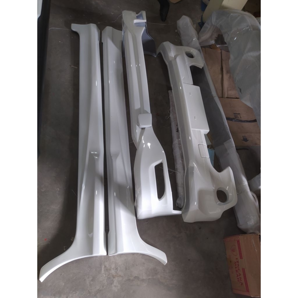 Bodykit Avanza Luxury