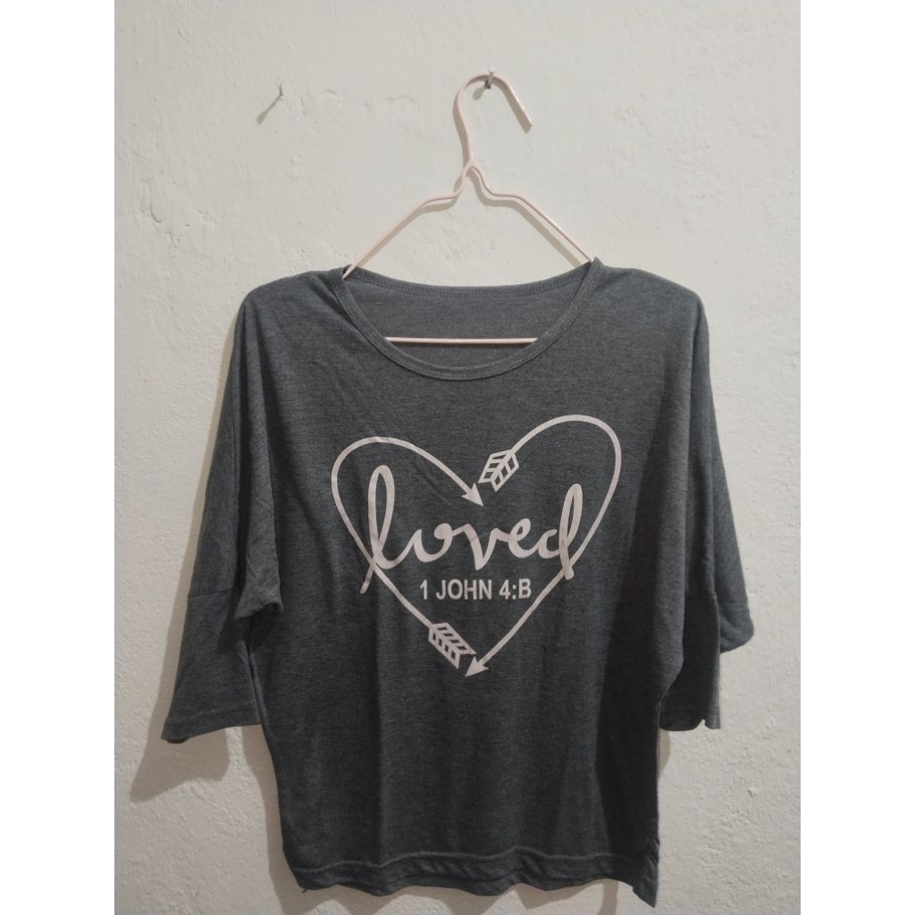 preloved atasan kaos batwing