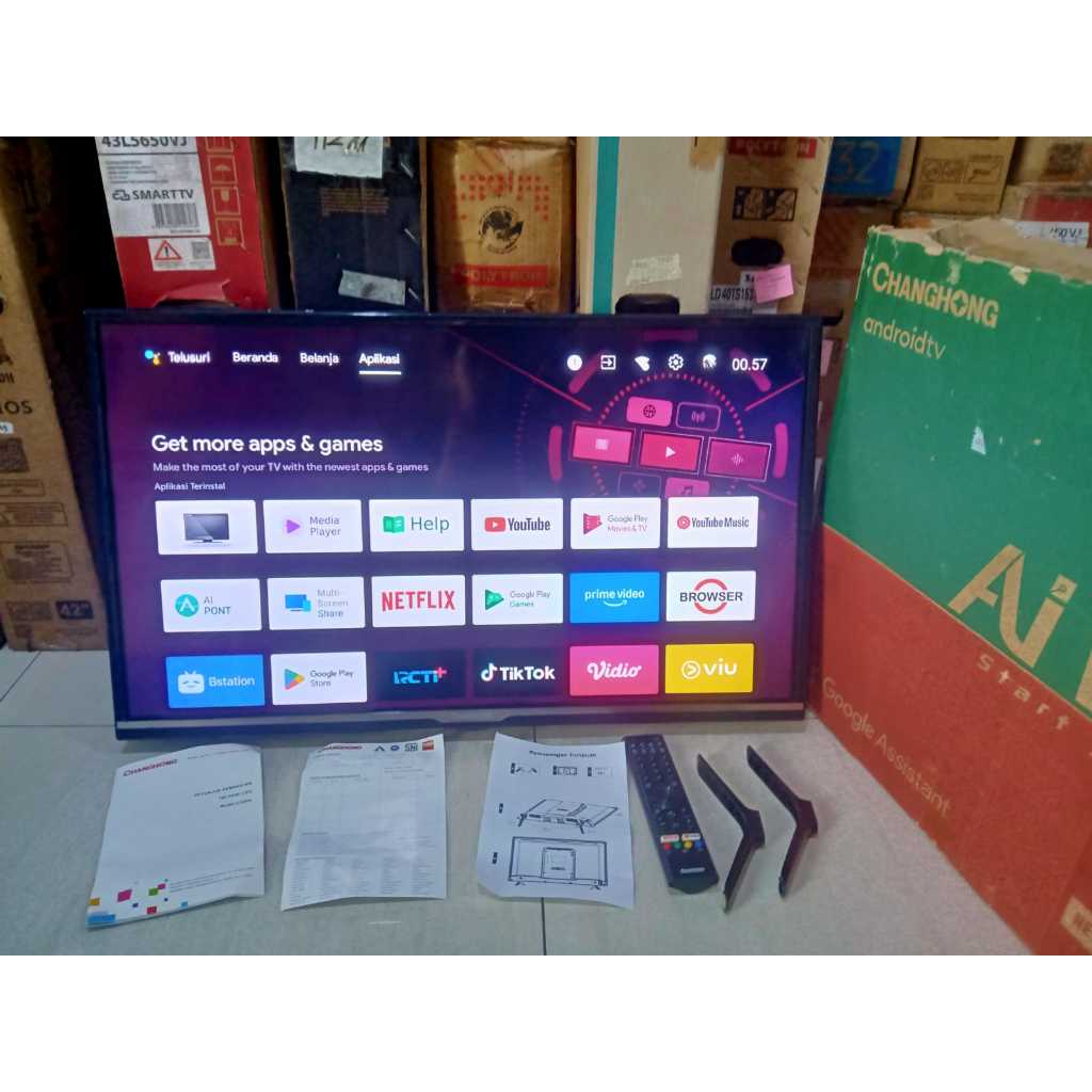 Android TV Changhong 32IN HD Sudah Youtube Digital TV Kondisi bekas pemakaian 6414F