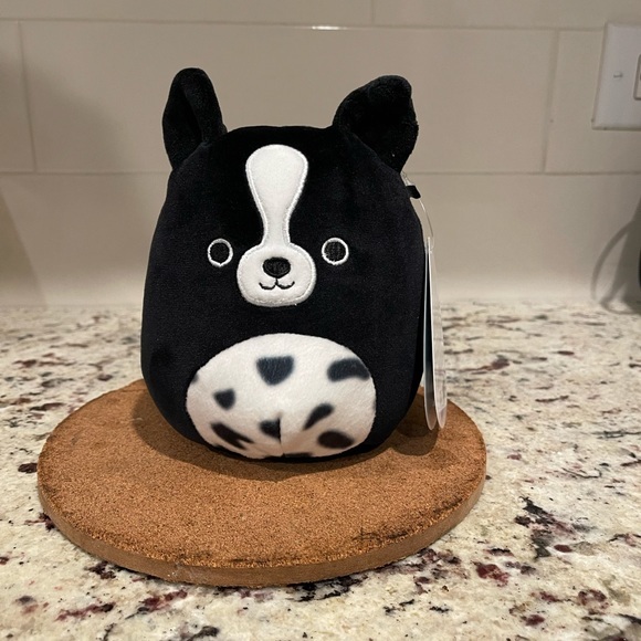 SQUISHMALLOWS MONTHY THE BORDER COLLIE 5inch - Boneka anjing lucu