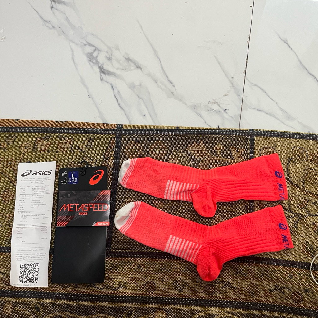 asics metaspeed socks