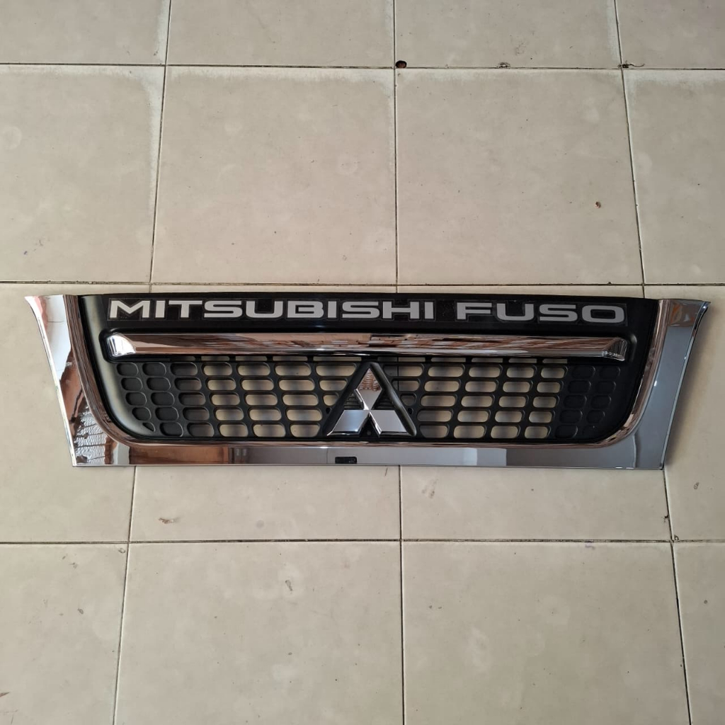 Grill Depan Mitsubishi Colt Canter Tahun 2021 Lis Gril Canter