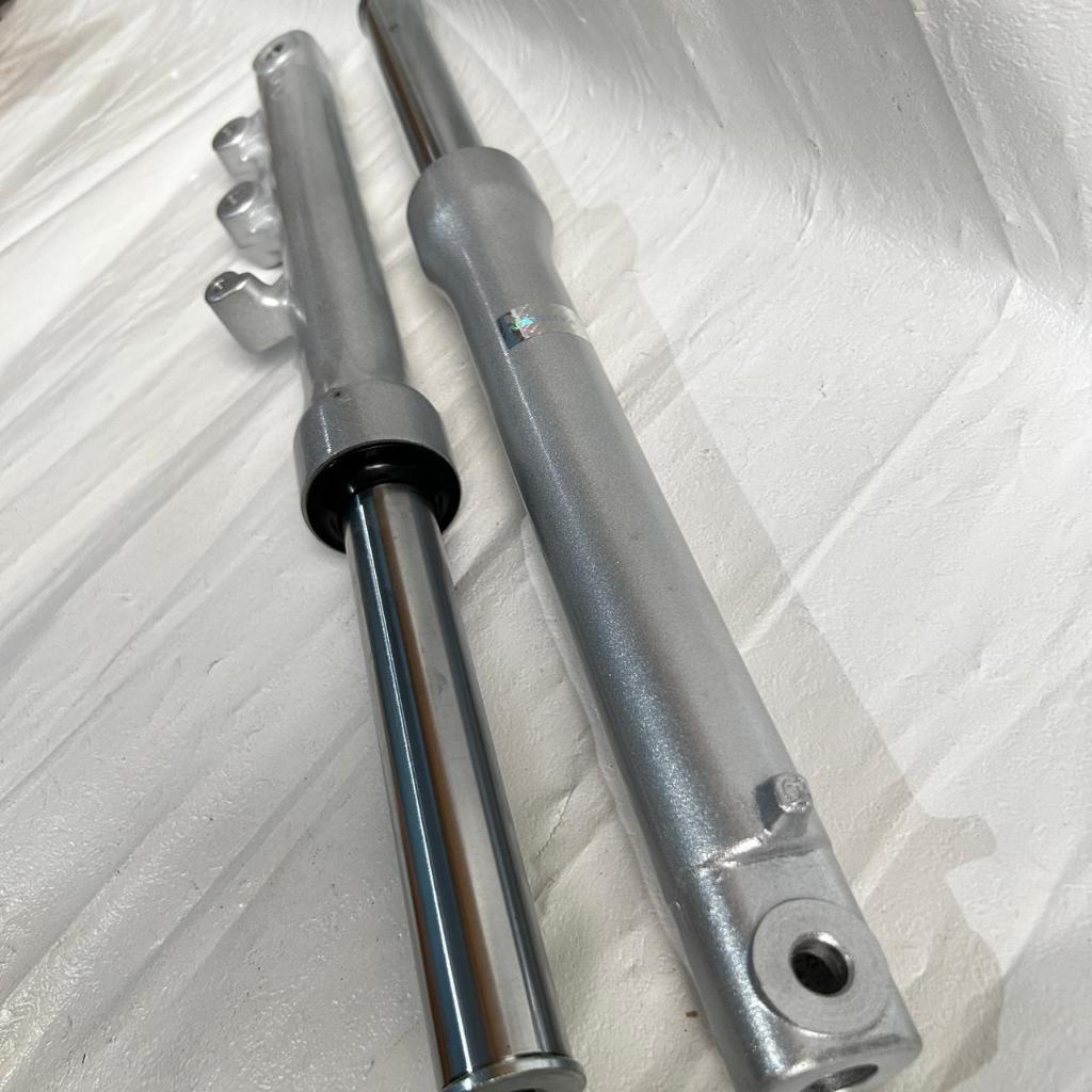 As Shock depan Satria 2tak Satria hiu As Shock assy depan satria 2tak tornado cakram