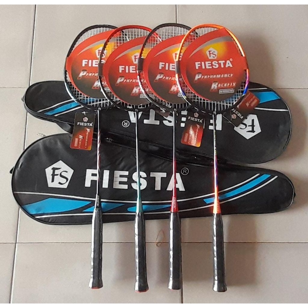 Raket bulutangkis fiesta
