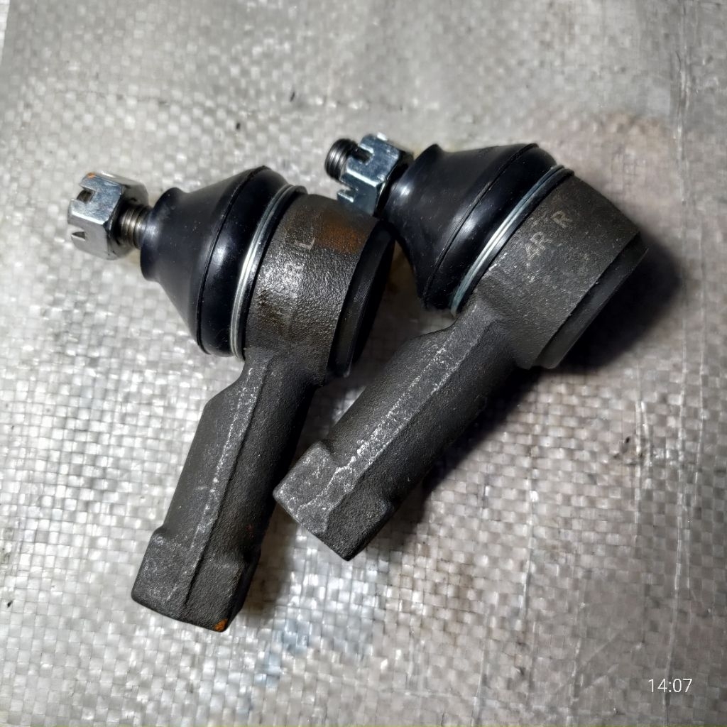 TIE ROD/TIROT KIRI KANAN L300 BENSIN SOLAR ORIGINAL ASPIRA
