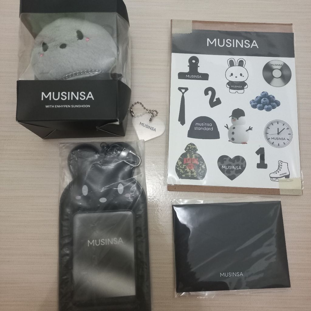 sunghoon x musinsa gift set no box