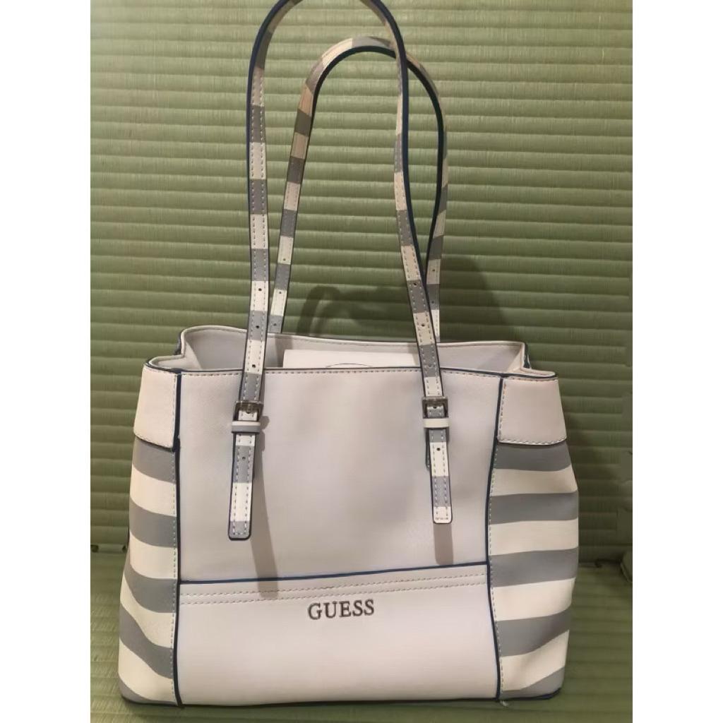 pl tas guess white bag/pl tote bag/preloved tas wanita