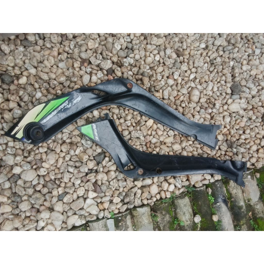 sayap dalam Kawasaki Kaze R original