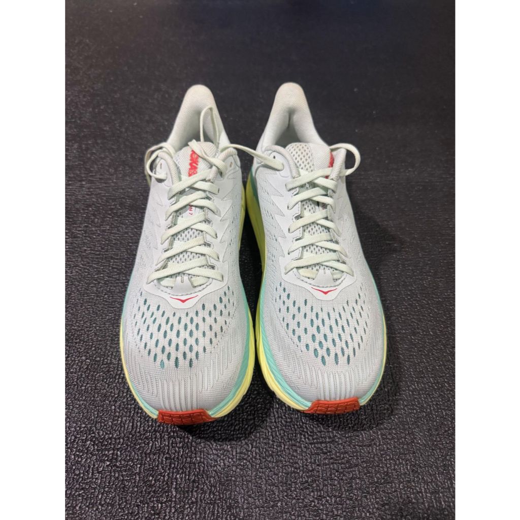 HOKA CLIFTON 7 FOR ROAD RUN size 40 2/3 (preloved - very good condition)