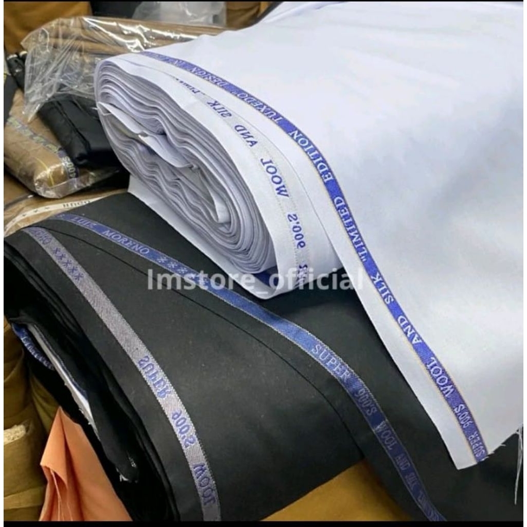 Kain Warna Hitam Putih wool and silk premium ,kain meteran bahan celana,jas,rok,blazer pria wanita