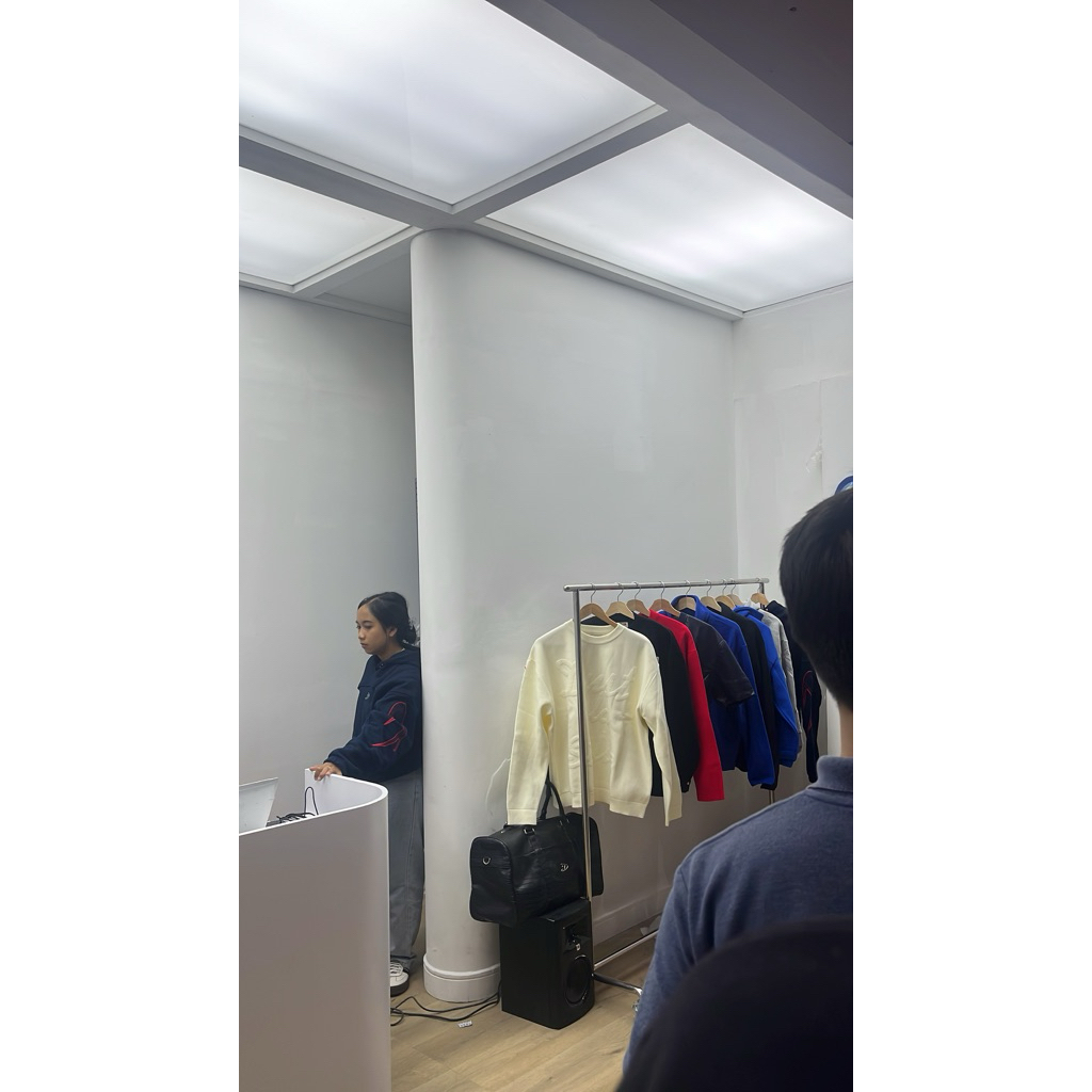 knitwear dust la stela