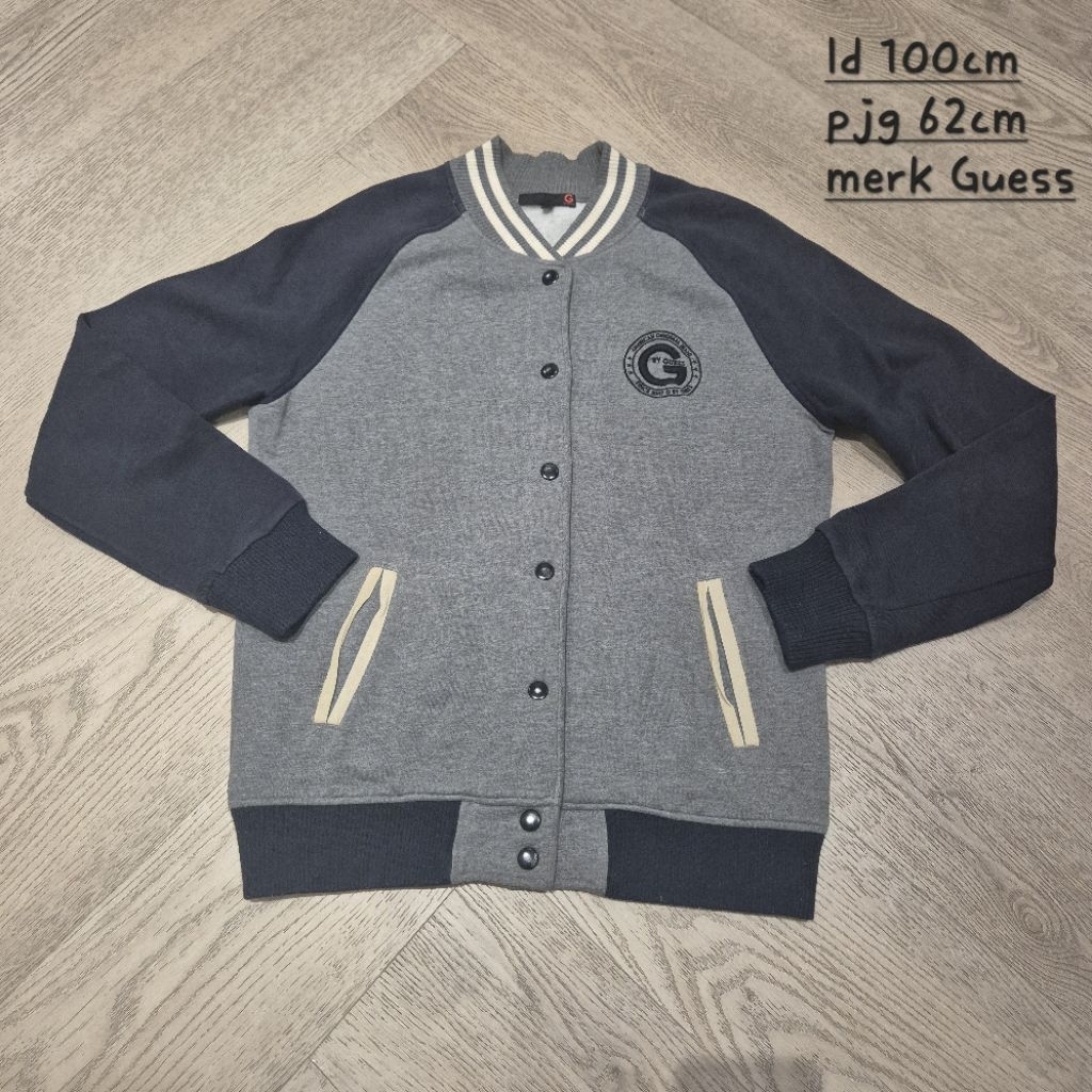 [size S-M] preloved varsity jacket gu3ss jaket baseball tebal unisex pria wanita murah