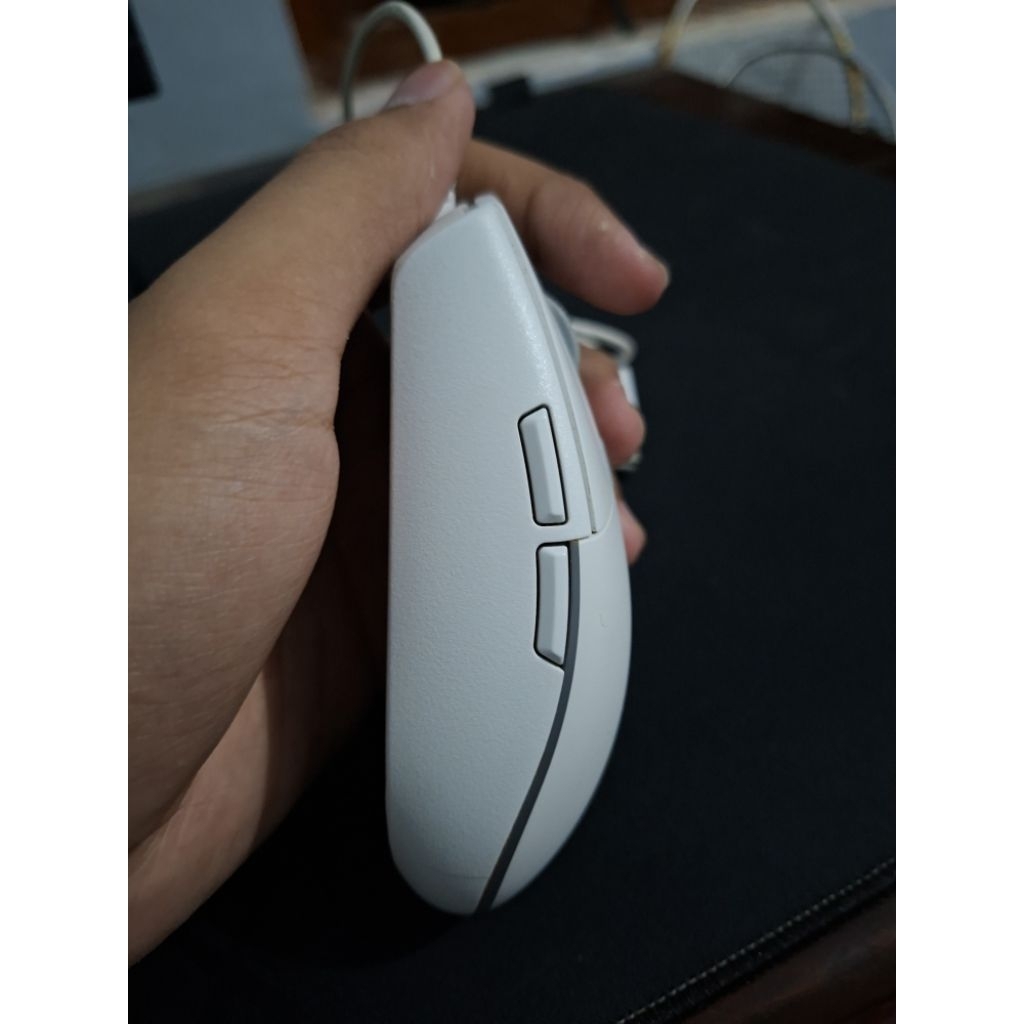 logitech g102