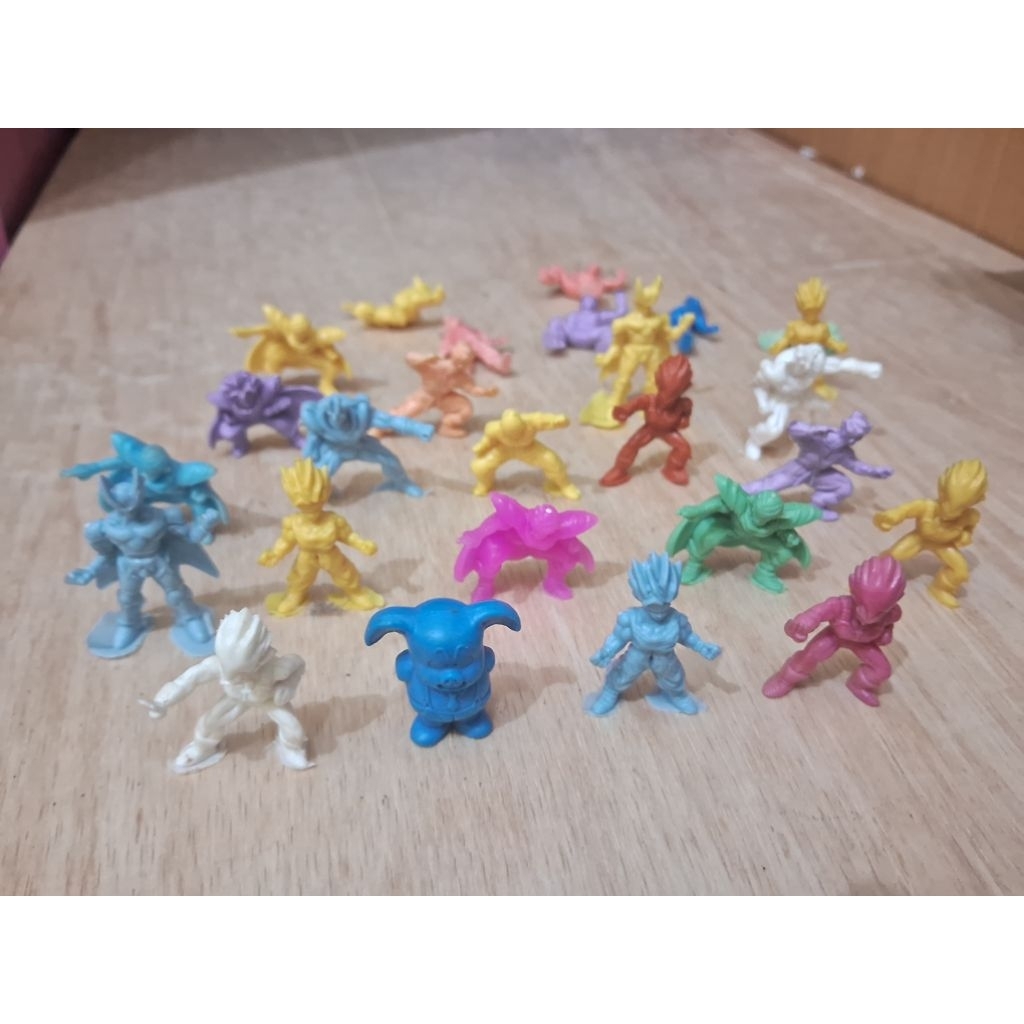 Mainan Figure Plastik Dragon Ball 25 PCS SEMUA DI FOTO Mainan Campur Figure Mini Dragoball Gohan Gok