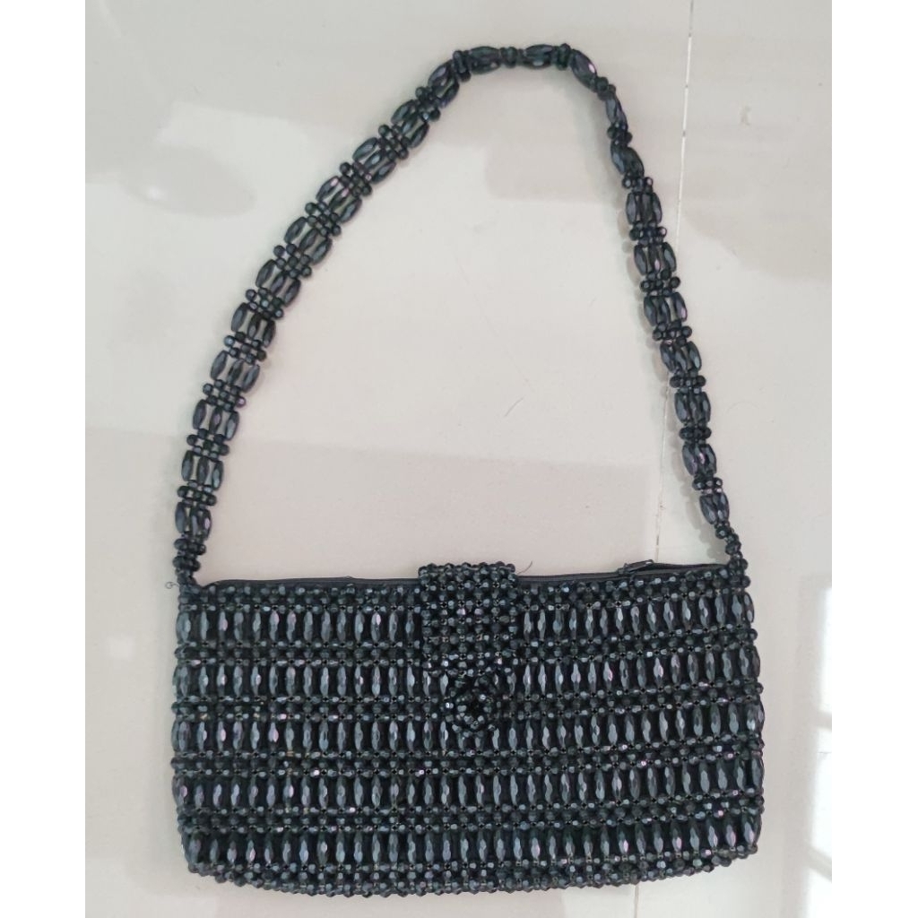 Tas Pesta Bahu Wanita Manik Manik Hitam