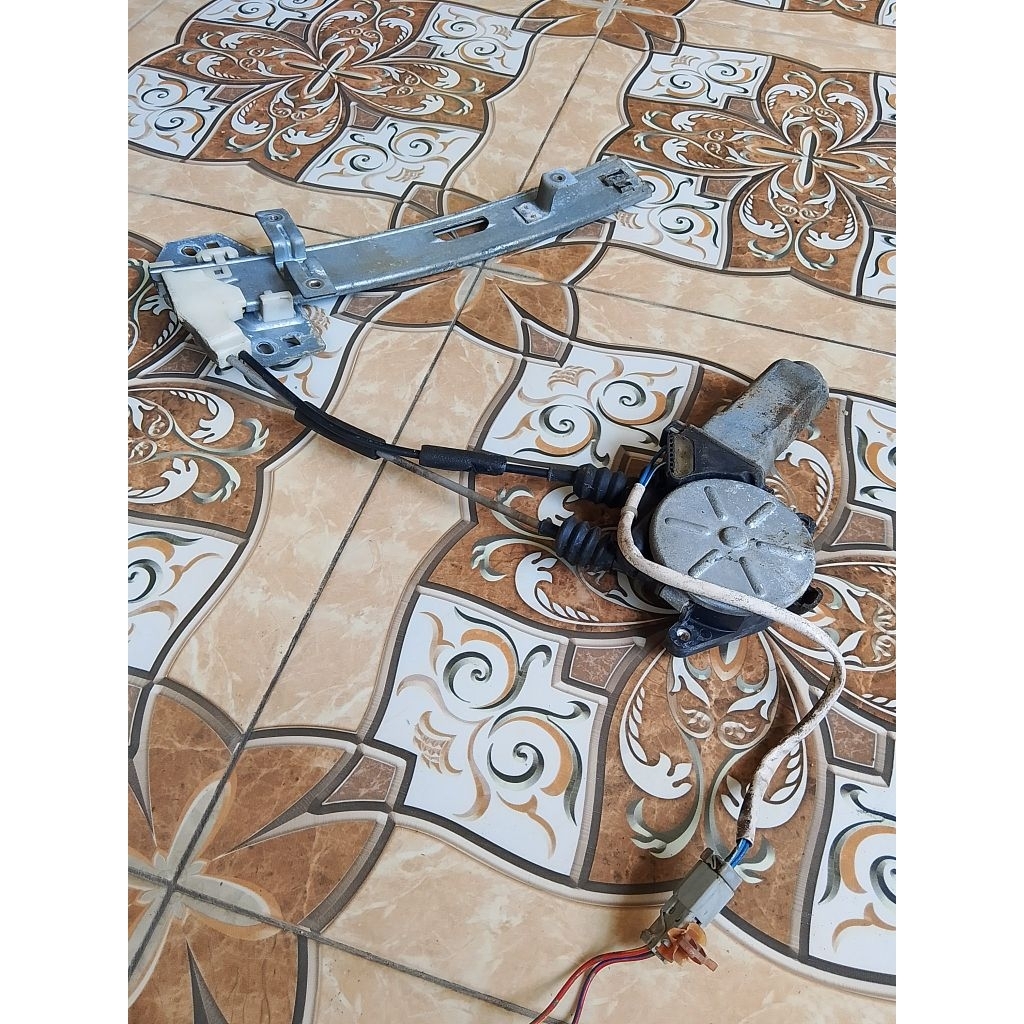 Regulator Power Window Belakang Accord Cielo
