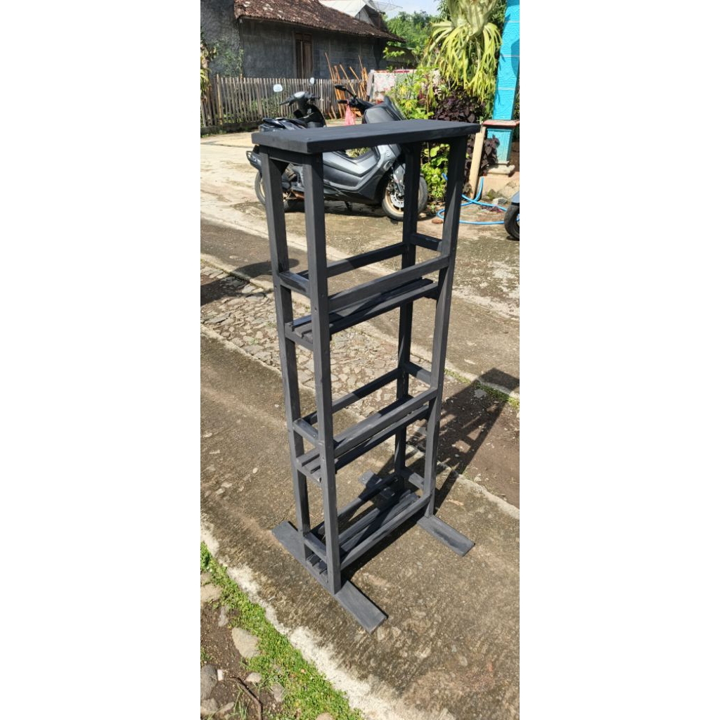 RAK BENSIN ECERAN WARNA HITAM RAK BENSIN RAK BOTOL RAK JERIGEN RAK JUALAN WARNA HITAM