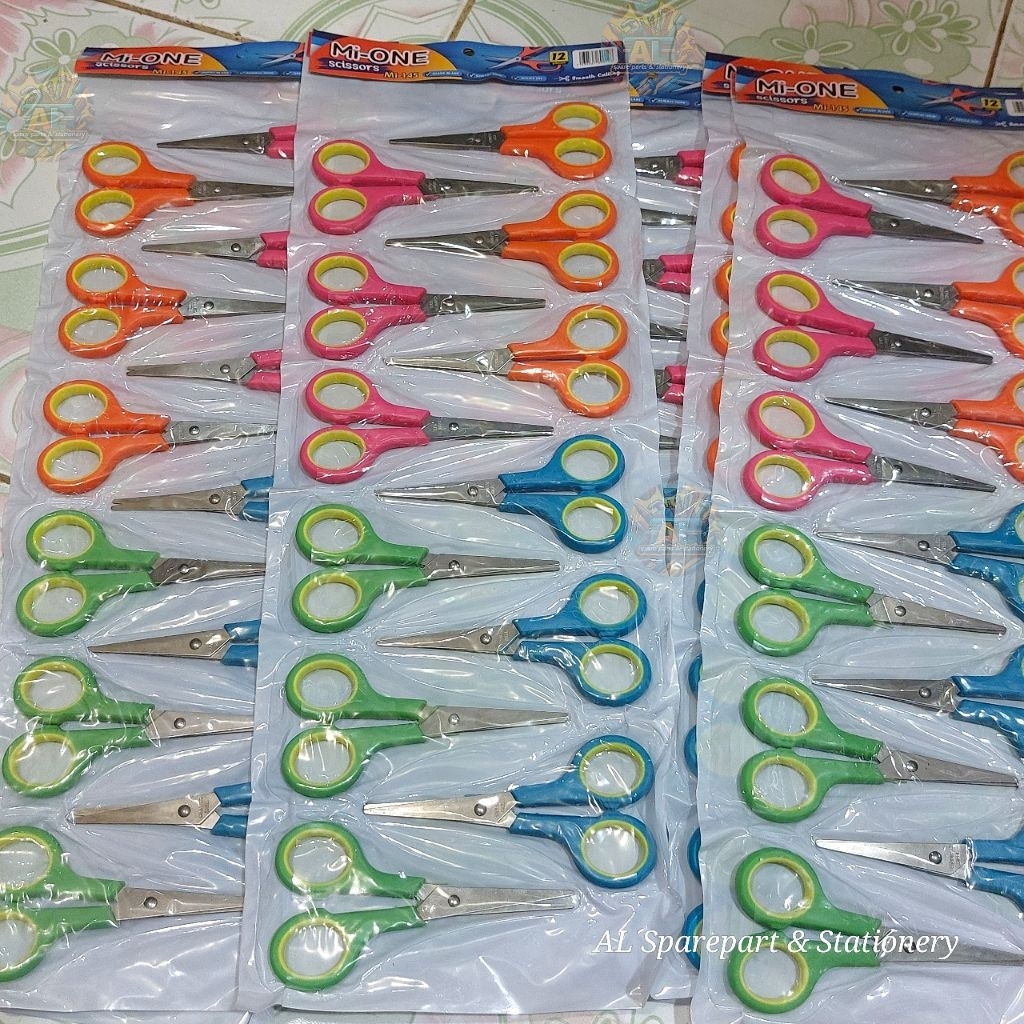 Gunting Renteng Mi ONE 1 Renteng Isi 12PCS Gunting Murah Berkualitas