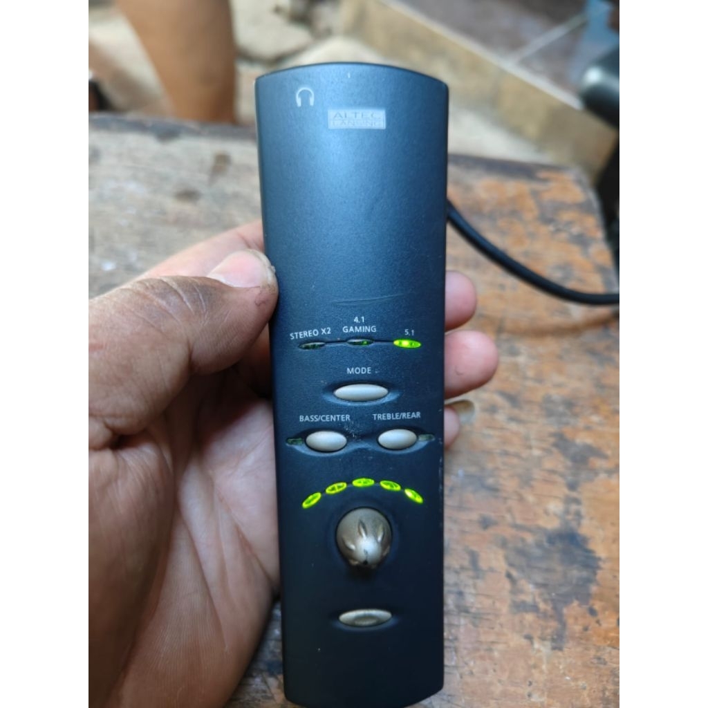 toncontrol speaker aktif altec lansing 5100