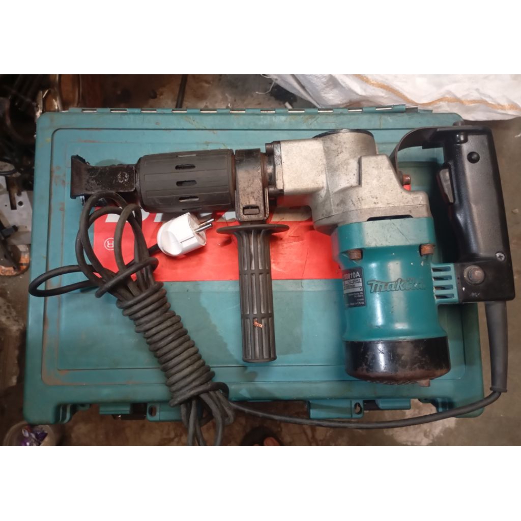 Mesin bobok tembok HM 0810 Makita