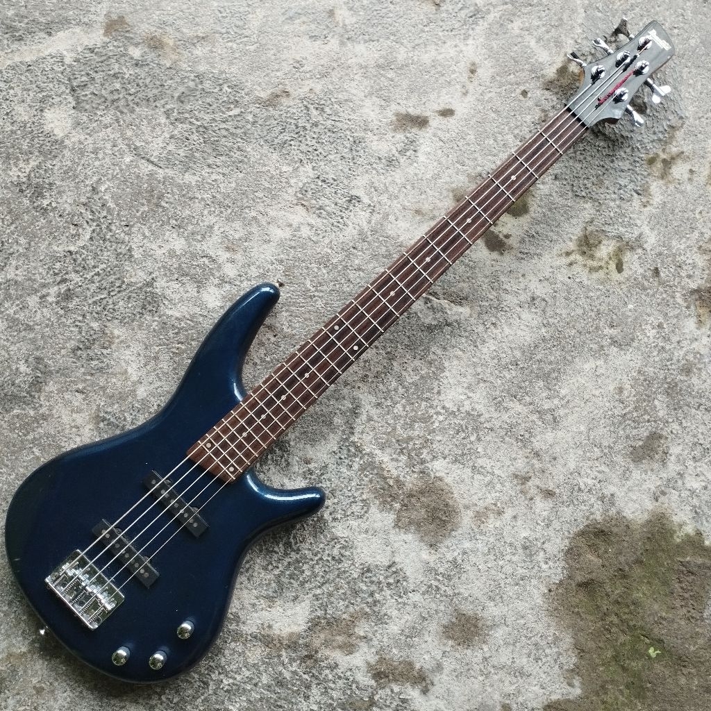 GITAR BASS ELEKTRIK IBANEZ GIO SOUNDGEAR SECOND 5 SENAR / STRING MURAH