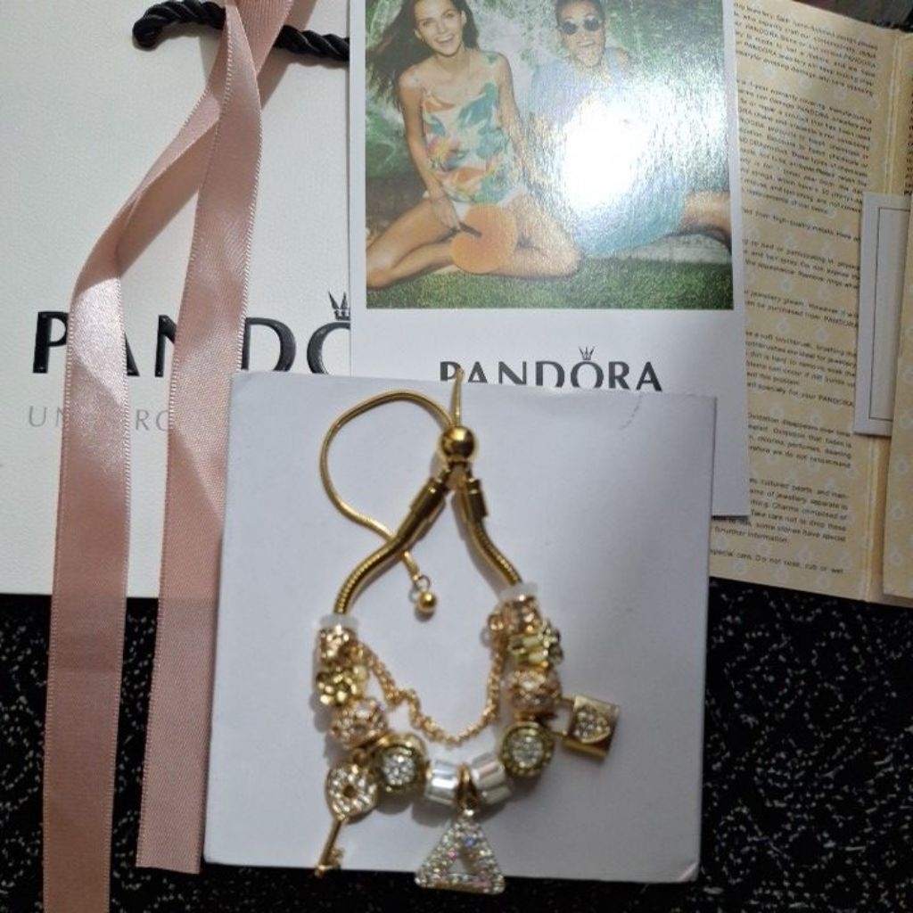 Gelang Pandora Gold Serut (Box & Bags)