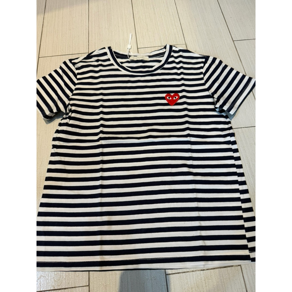 preloved baju wanita cewek kaos katun top mixnmaxofficial mixnmaxboutique mix and max top stripe cdg