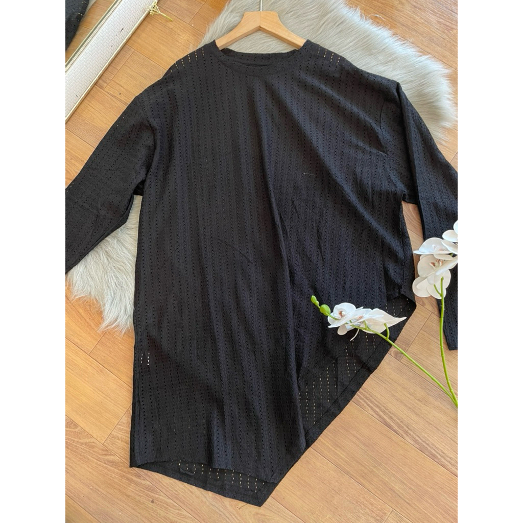 ATASAN TUNIK LONG SLEEVE BRODERIE EYELET - BLACK CHIC & ELEGANT