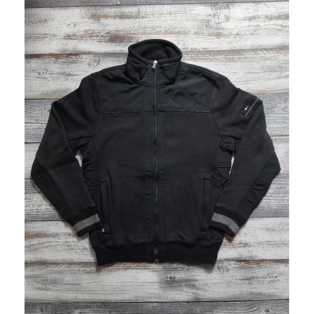 Jaket Tommy Hilfiger Bomber zip-up non hoodie motoran hangout unisex hitam branded