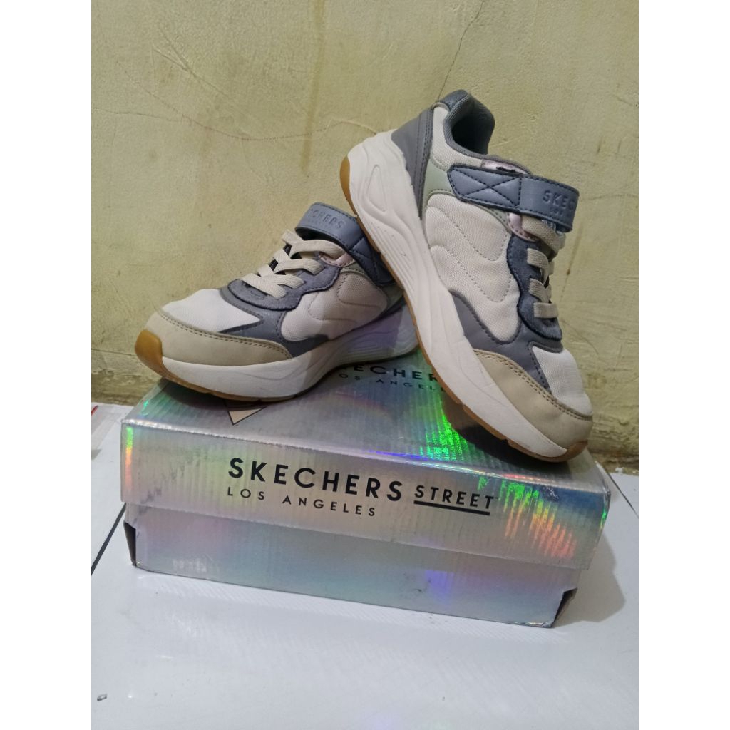sepatu anak skechers street los angeles