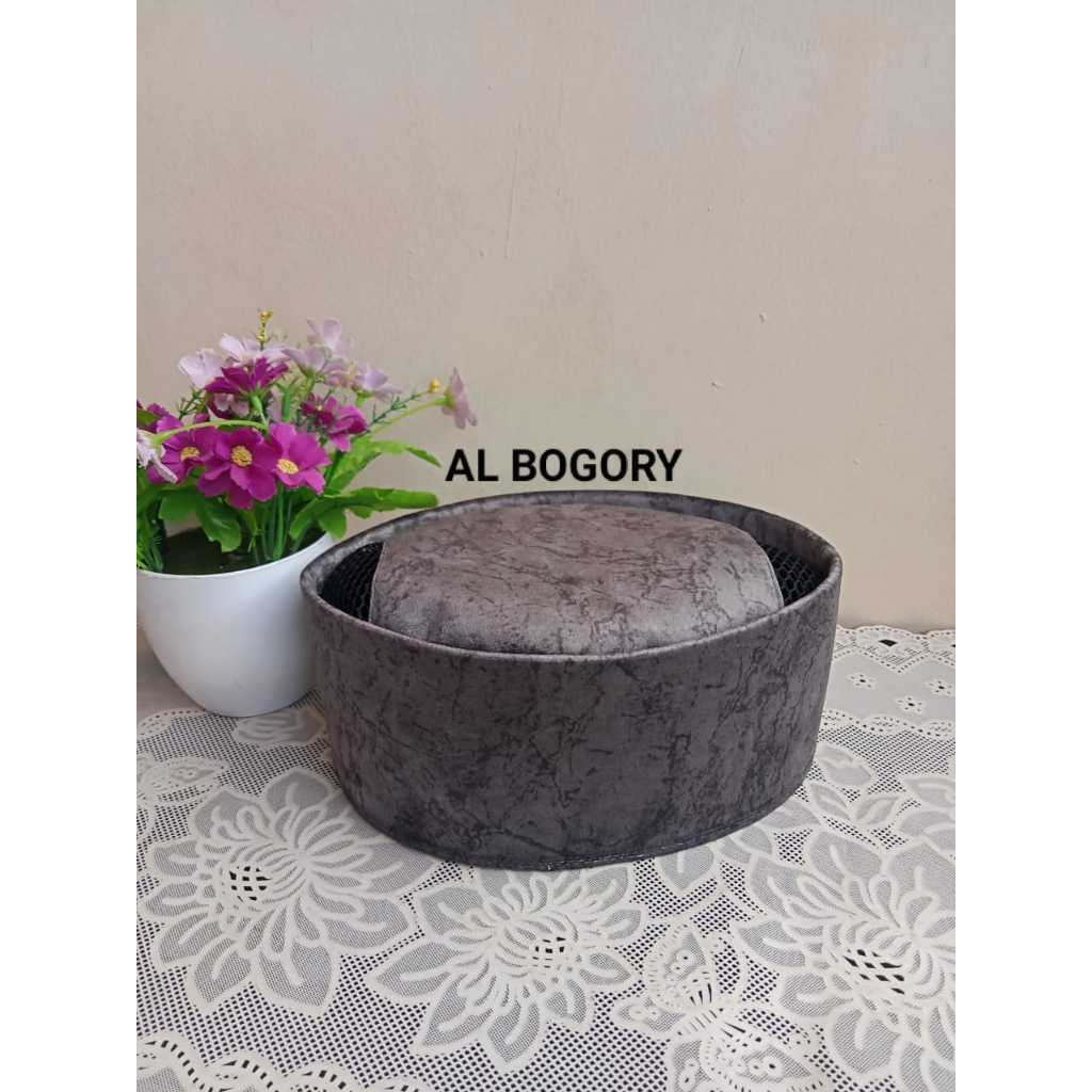 Peci Songkok Pria | Kopiah Songkok Model Terbaru | Kopiah / Peci Songkok Abu Motif