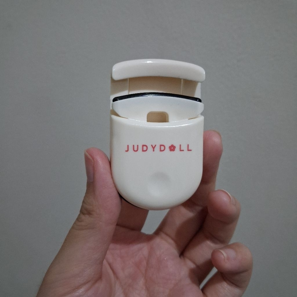 Preloved Judydoll Mini Eyelash Curler