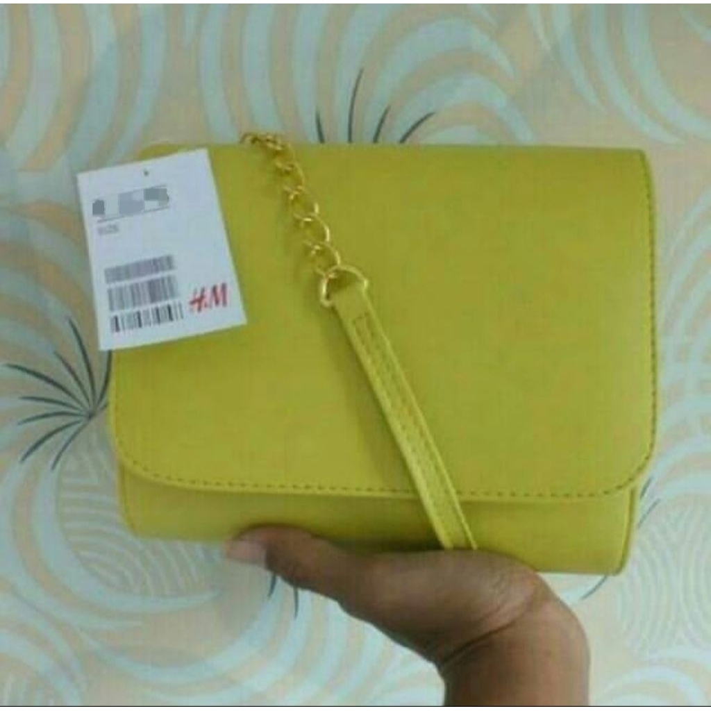Tas Preloved h&m Berwarna Kuning Lemon.TAS INI MASIH PERFECT CONDI