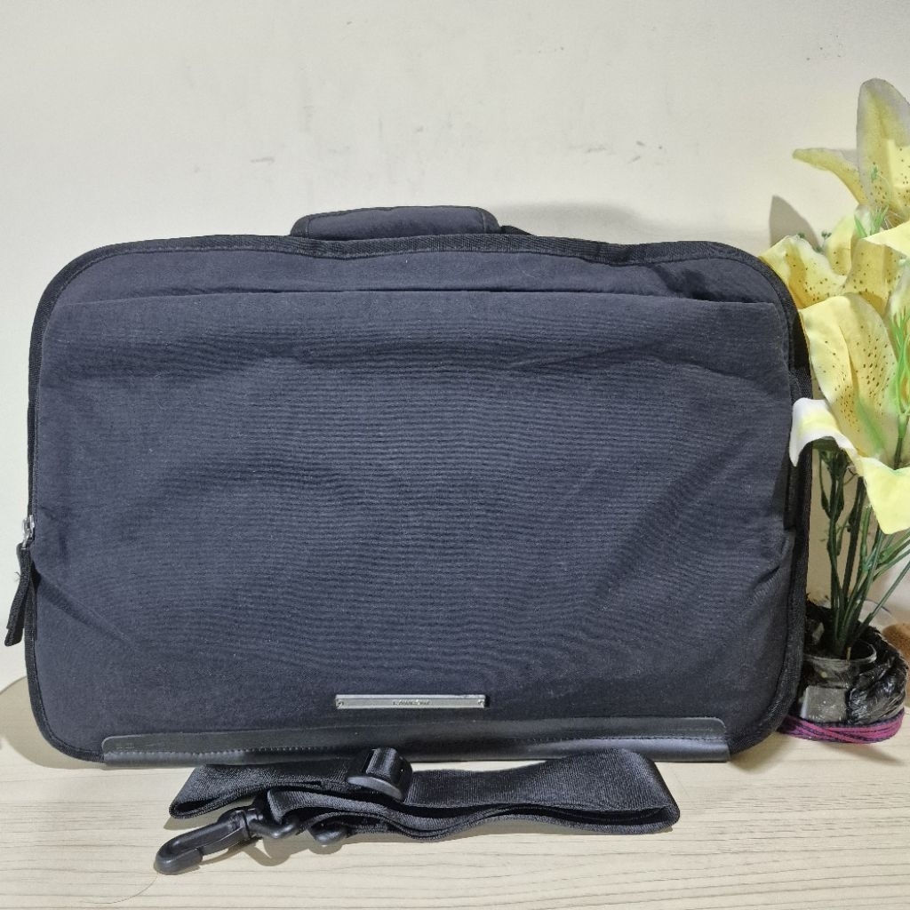 Tas selempang Pria / Tas laptop Rawrow Preloved