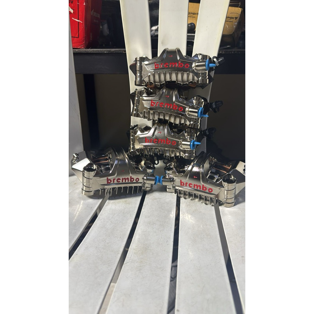 KALIPER BREMBO GP4LM KANAN ORIGINAL