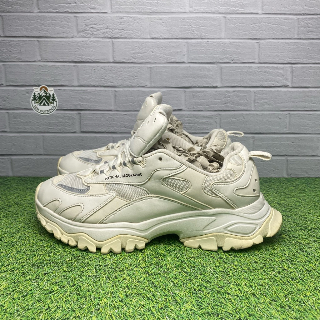 sepatu outdoor casual NatGeo Size 43