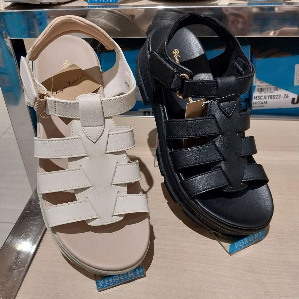 YONGKI KOMALADI sandal tali wanita wedges 5cm ori
