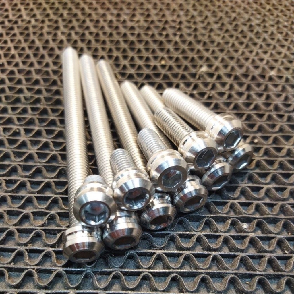 Baut Steanlis M8 Drat 12 Ukuran 1CM Sampai 10CM Handmade Custom