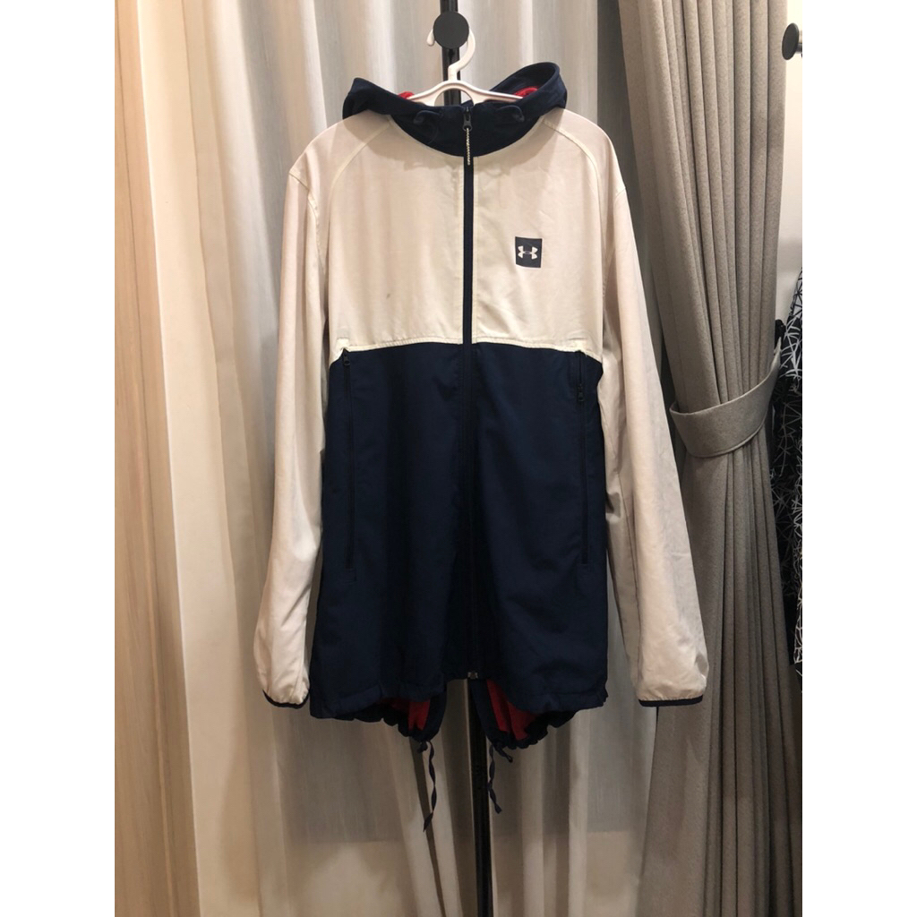 Windbreaker Under Armour Jacket