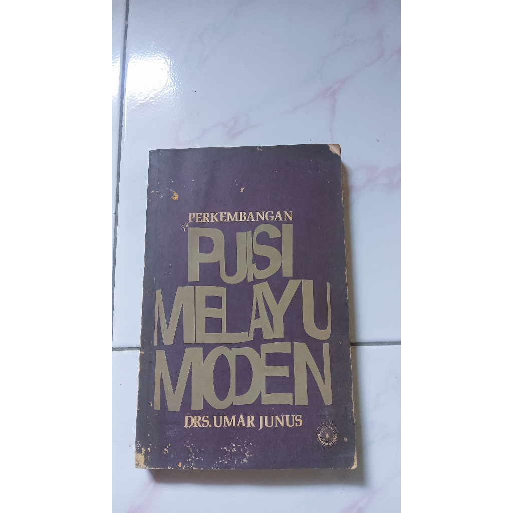Perkembangan Puisi Melayu Modern - Drs. Umar Junus