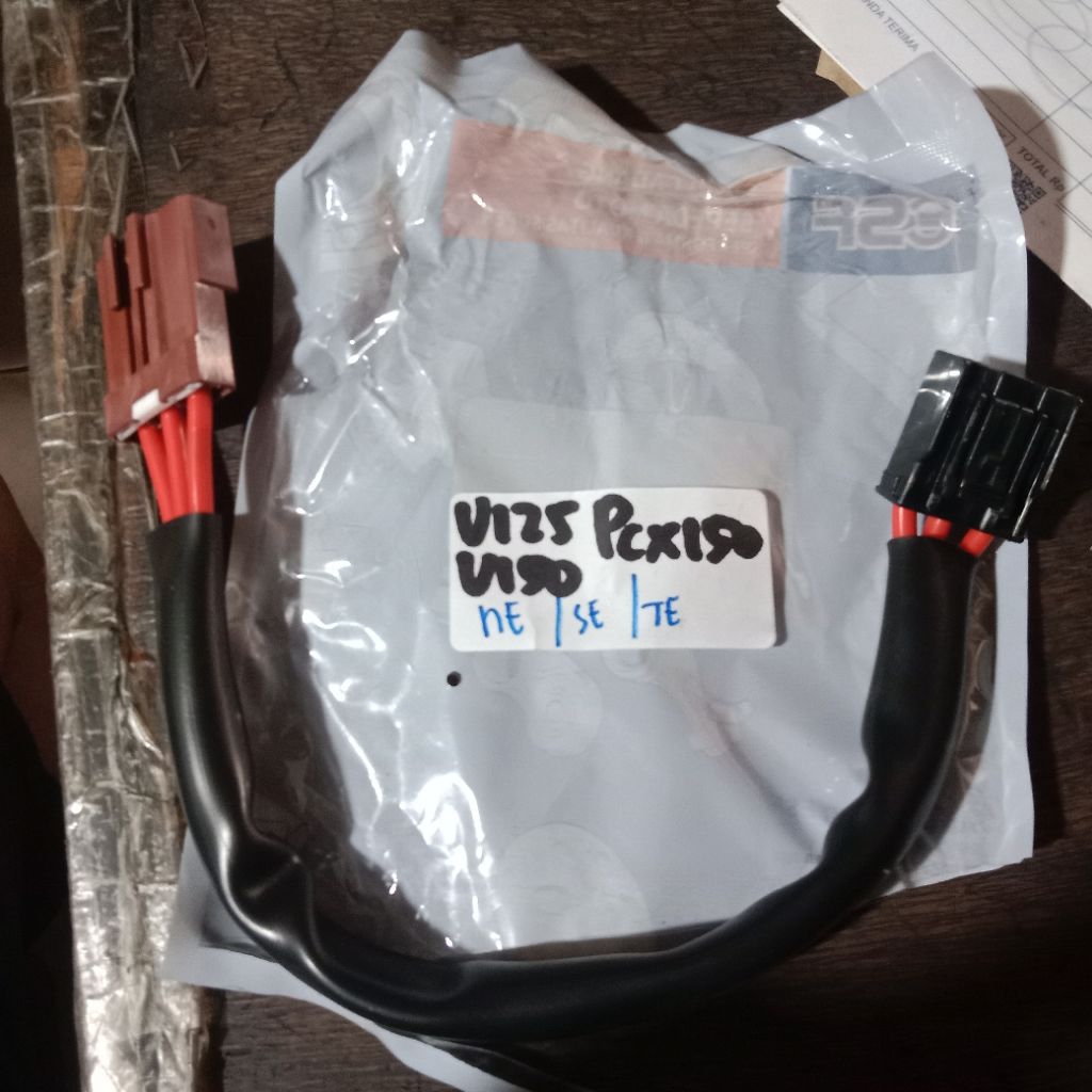 Kabel soket ecu Vario 125 150