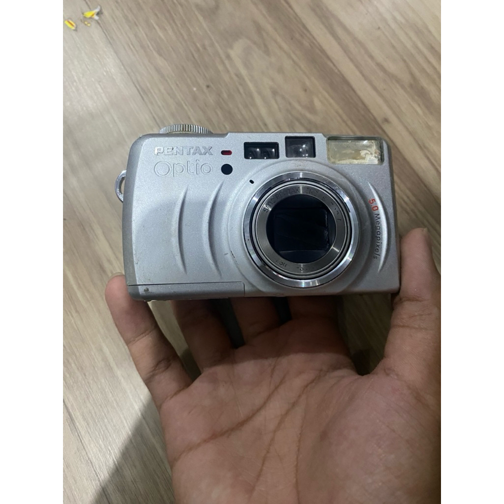 DIGICAM PENTAX OPTIO 555