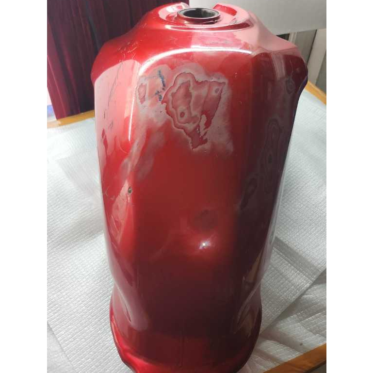 tangki megapro primus 2006-2009 tengki tanki Warna merah untuk kondisi 78% ORIGINAL