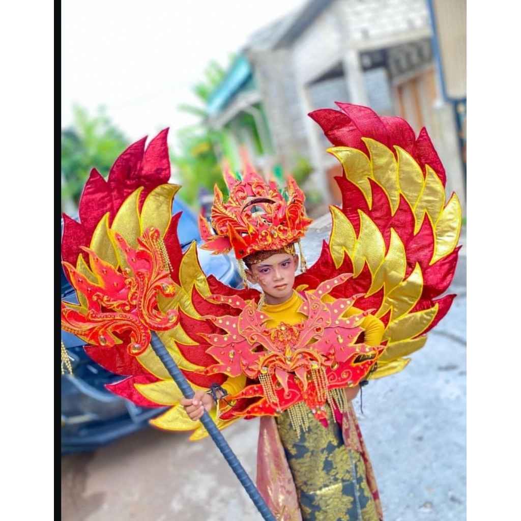 Maskot Garuda karnaval karnival bekas