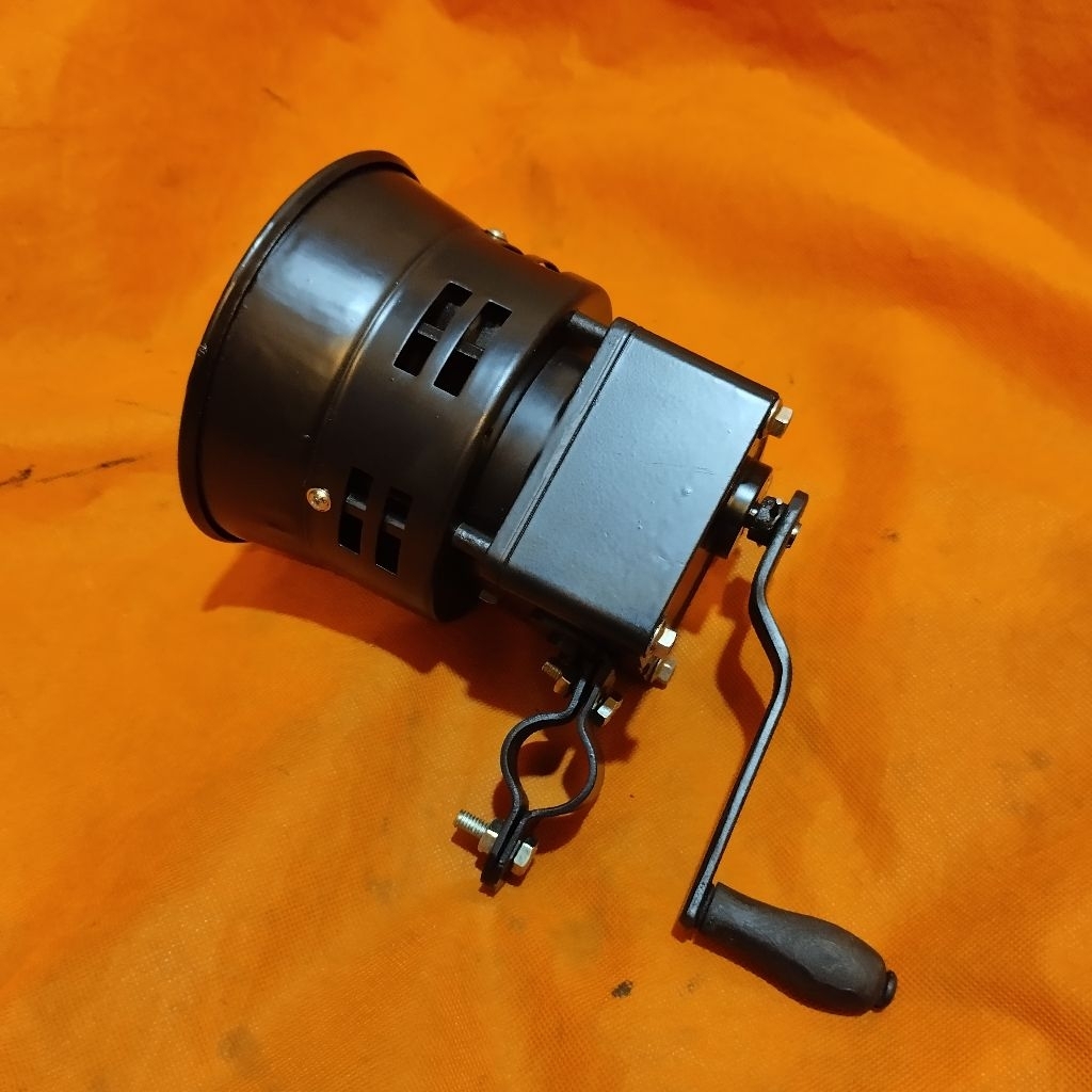 Sirine Manual / Hand Siren Ukuran Besar, Aksesoris Sepeda Onthel Kuno Antik