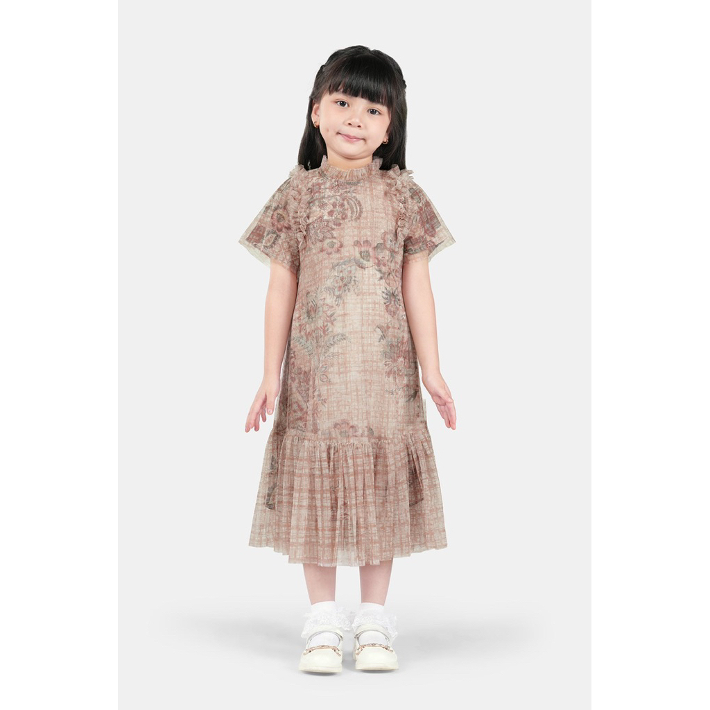 BENANG JARUM X RAISA