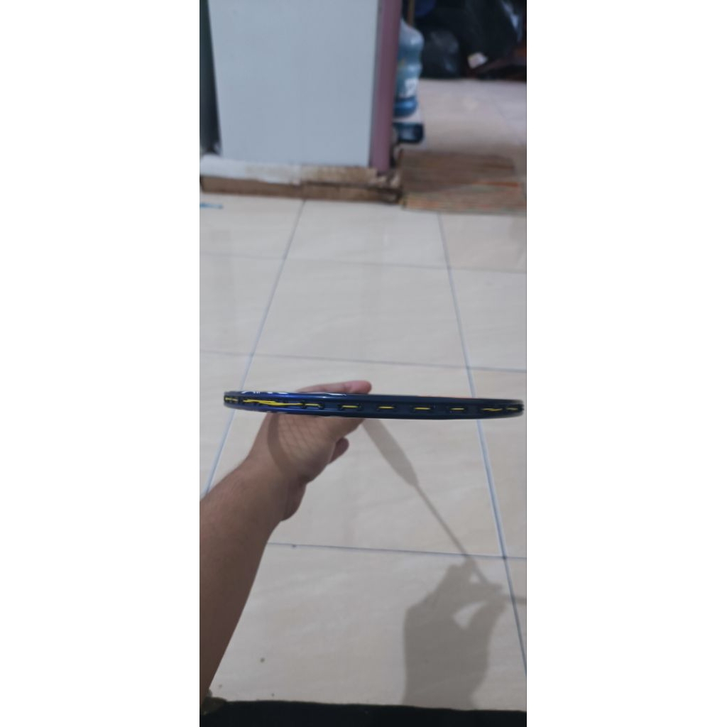 Yonex Astrox 100zz kurenai