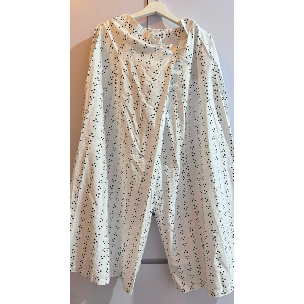 Sejauh mata memandang celana lebar bija preloved